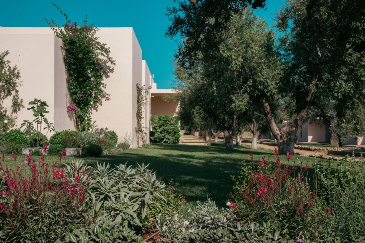 Masseria Le Fabriche Maruggio Exterior foto